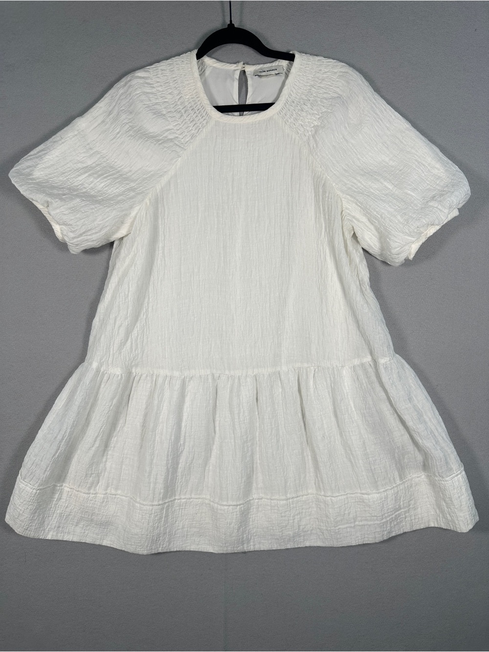 Club Monaco Tiered Cloud Dress White Muslin Textured Puff Sleeve Size S/P